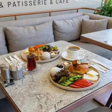 Hotel Sawa Airport *