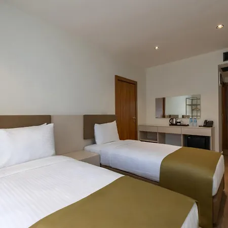 Sawa Airport Hotel *